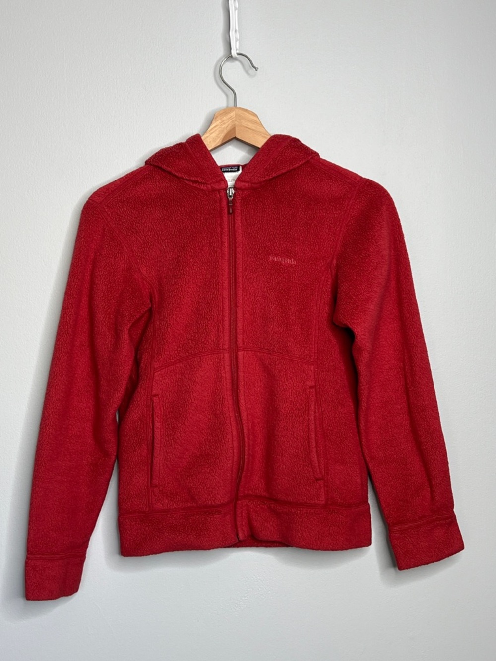 Patagonia Red Zip Up Fleece Hooded Jacket Women's size XS